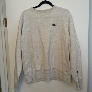 Grey champion sweatshirt. Men’s M